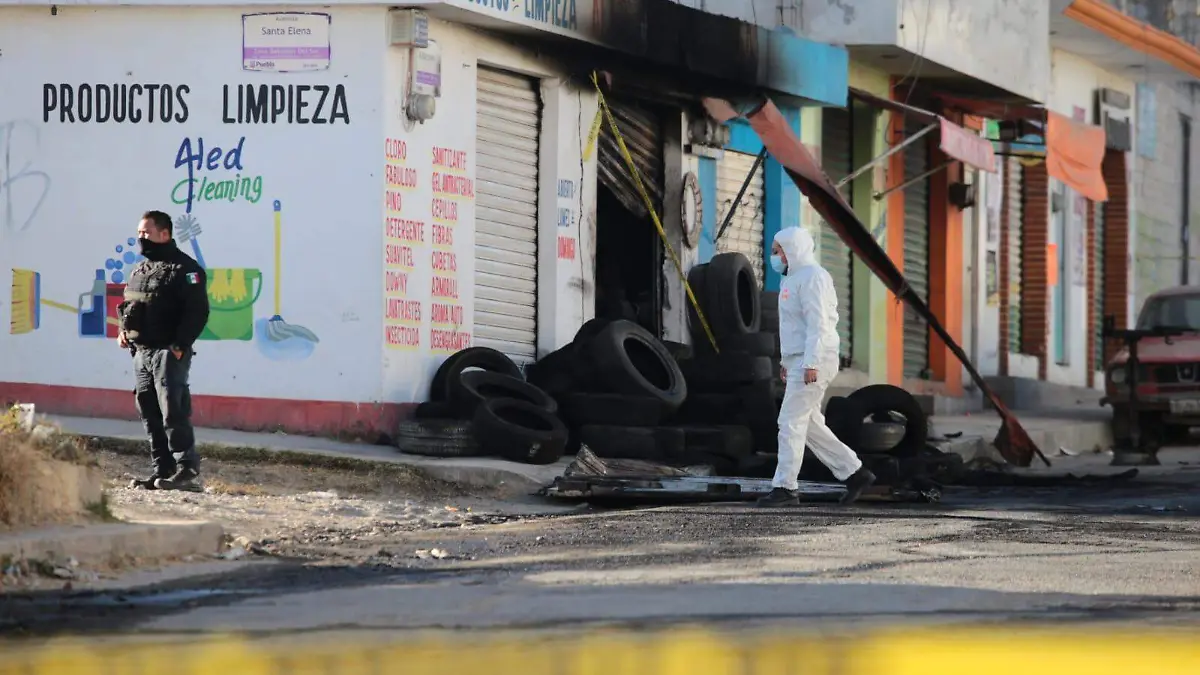 Talachero muere en incendio de su local en Santa Lucía